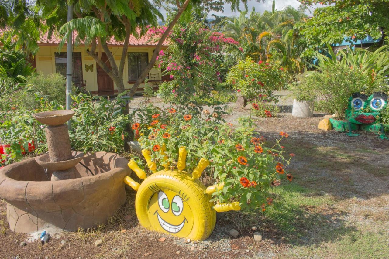 Cabinas Bahia Uvita - Marino Ballena National Park Lodge Buitenkant foto